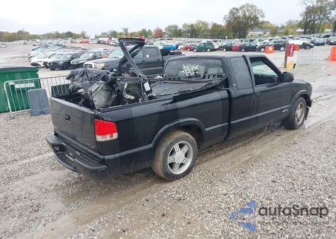 2000 Chevrolet S-10 Ls z USA, uszkodzony, nr VIN 1GCCS19W3Y8299761